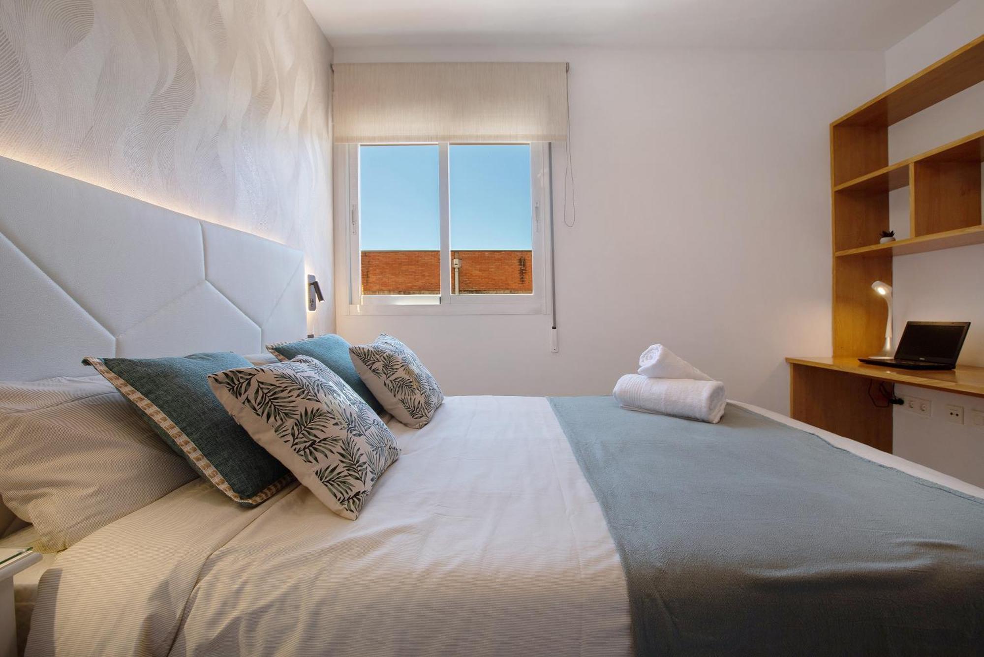 Apartamento Carlos Haya Málaga Esterno foto