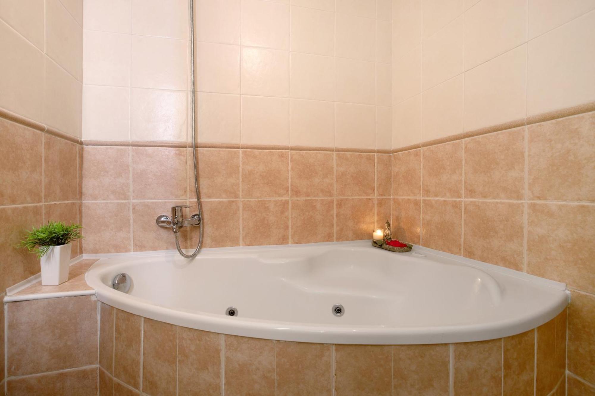 Apartamento Carlos Haya Málaga Esterno foto